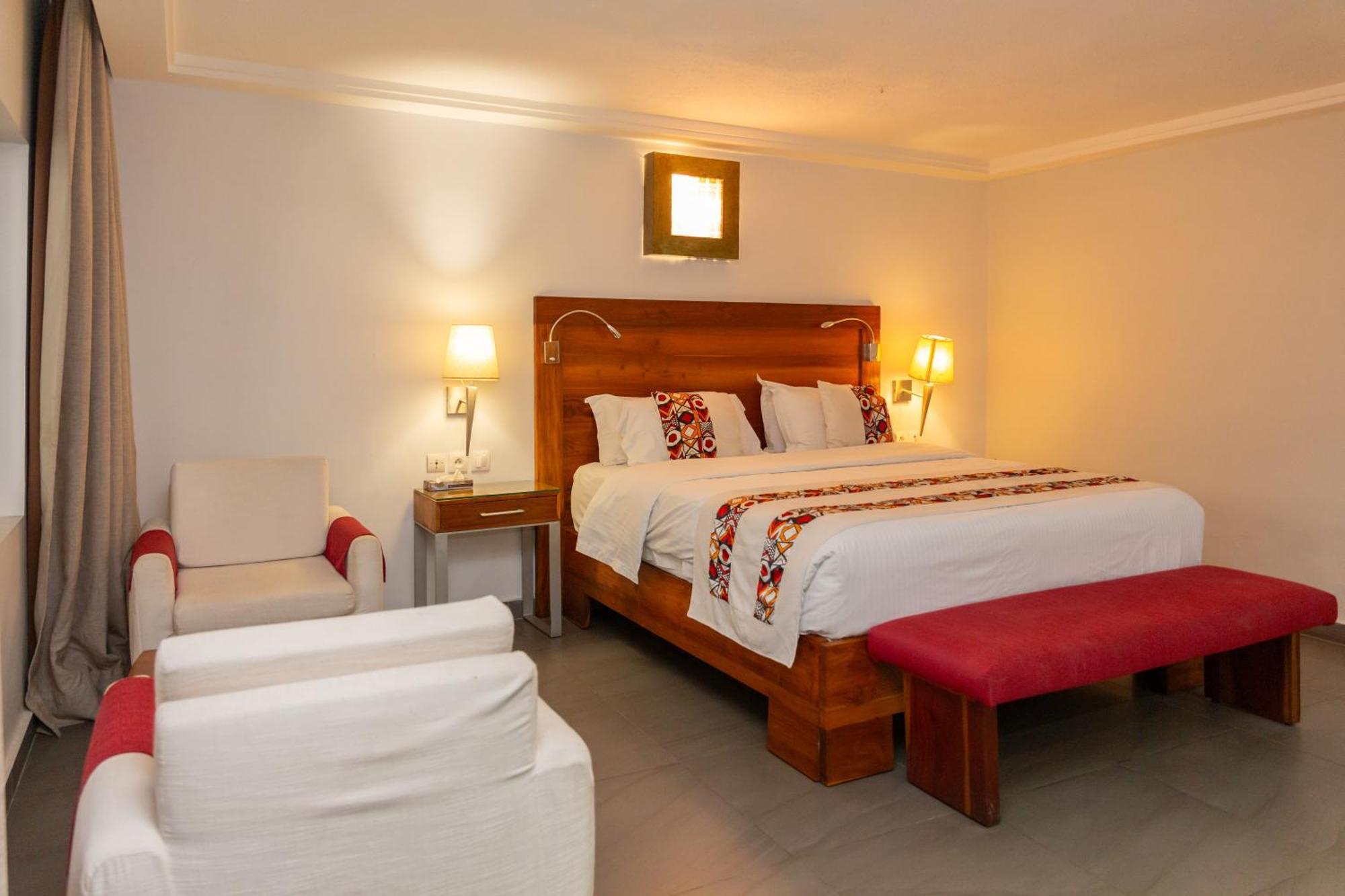 Hotel Du Lac Cotonou Exterior photo